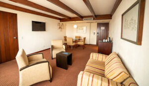 hotel-suite-1